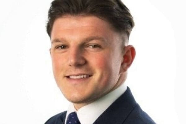 Oliver Larking